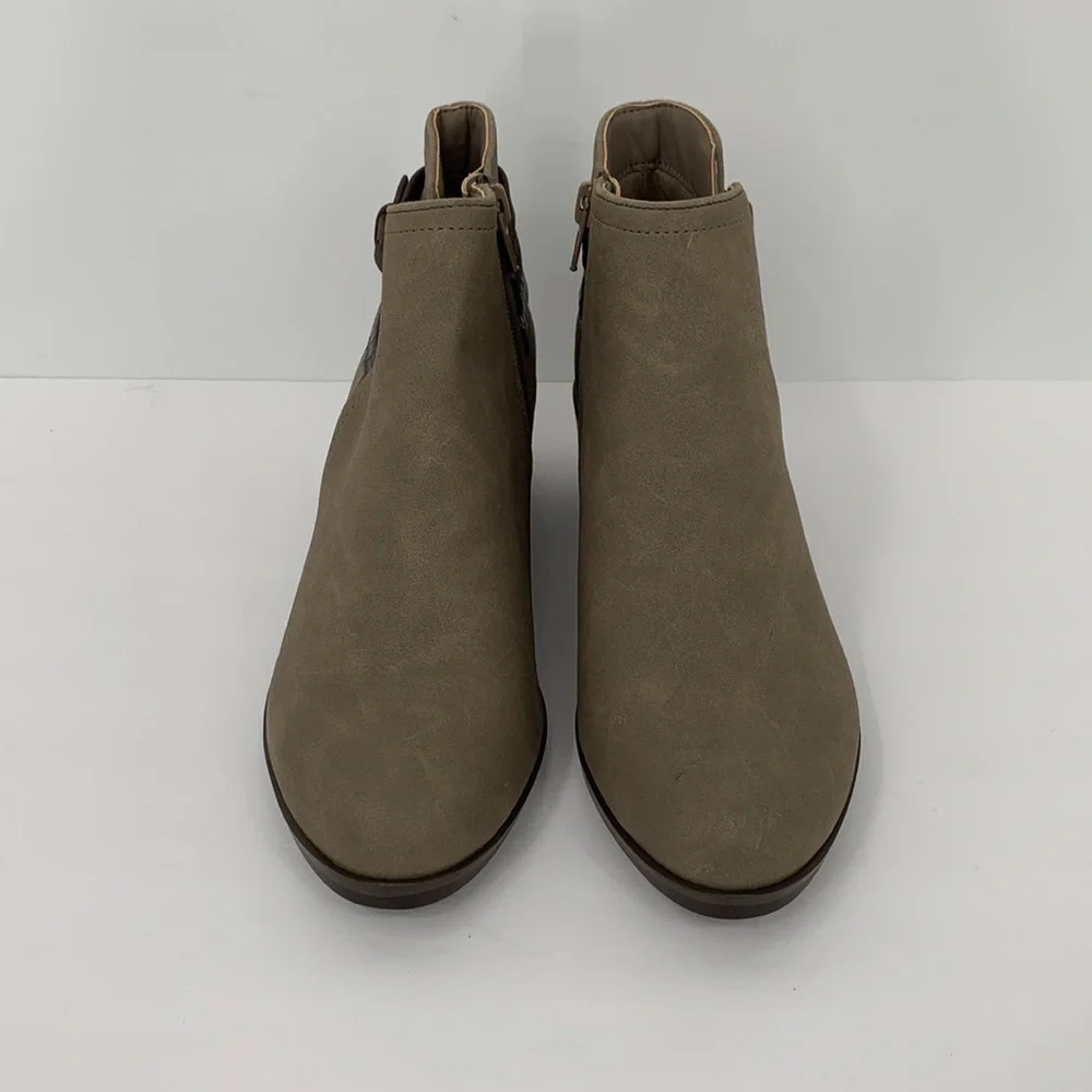 Market & Spruce Odeya ankle boot olive army green notch strap buckle new 6.5